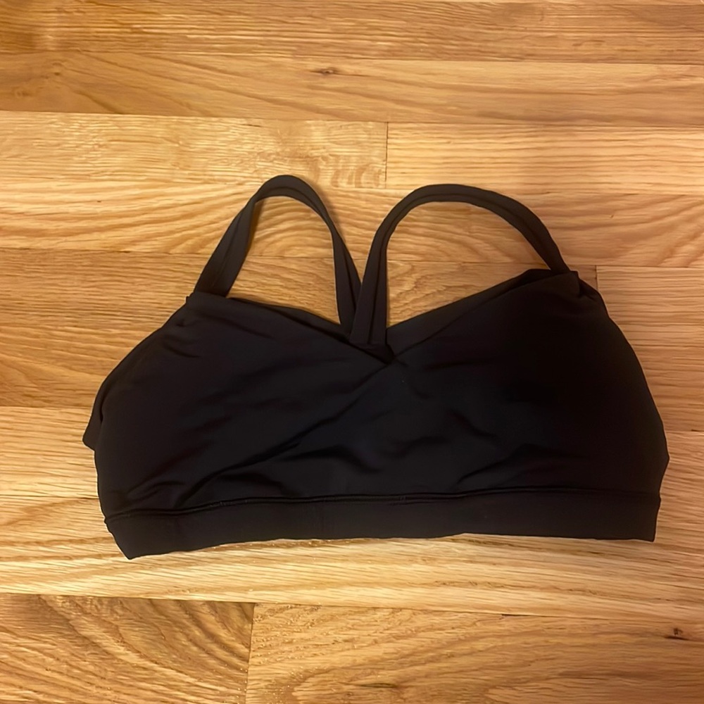 Black Strappy Lululemon Sports Bra